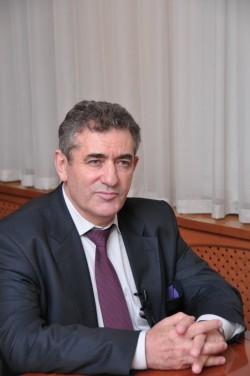 Руководитель Департамента образования г. Москвы Исаак Калина