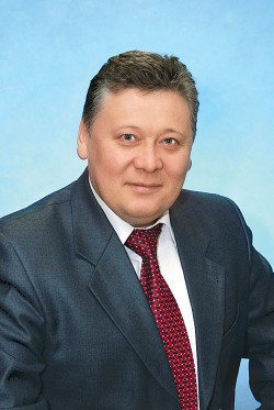 Сайфутдин Кунсбаев, директор Уфимского колледжа статистики, информатики и вычислительной техники