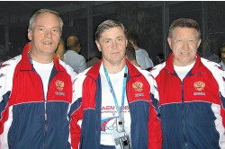 Вице-президенты Паралимпийского комитета России (слева направо): С.П. Евсеев, П.А. Рожков (первый вице-президент) и Л.Н. Селезнёв