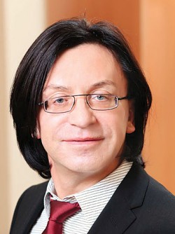 Виктор Колесников, директор Иркутского регионального колледжа педагогического образования